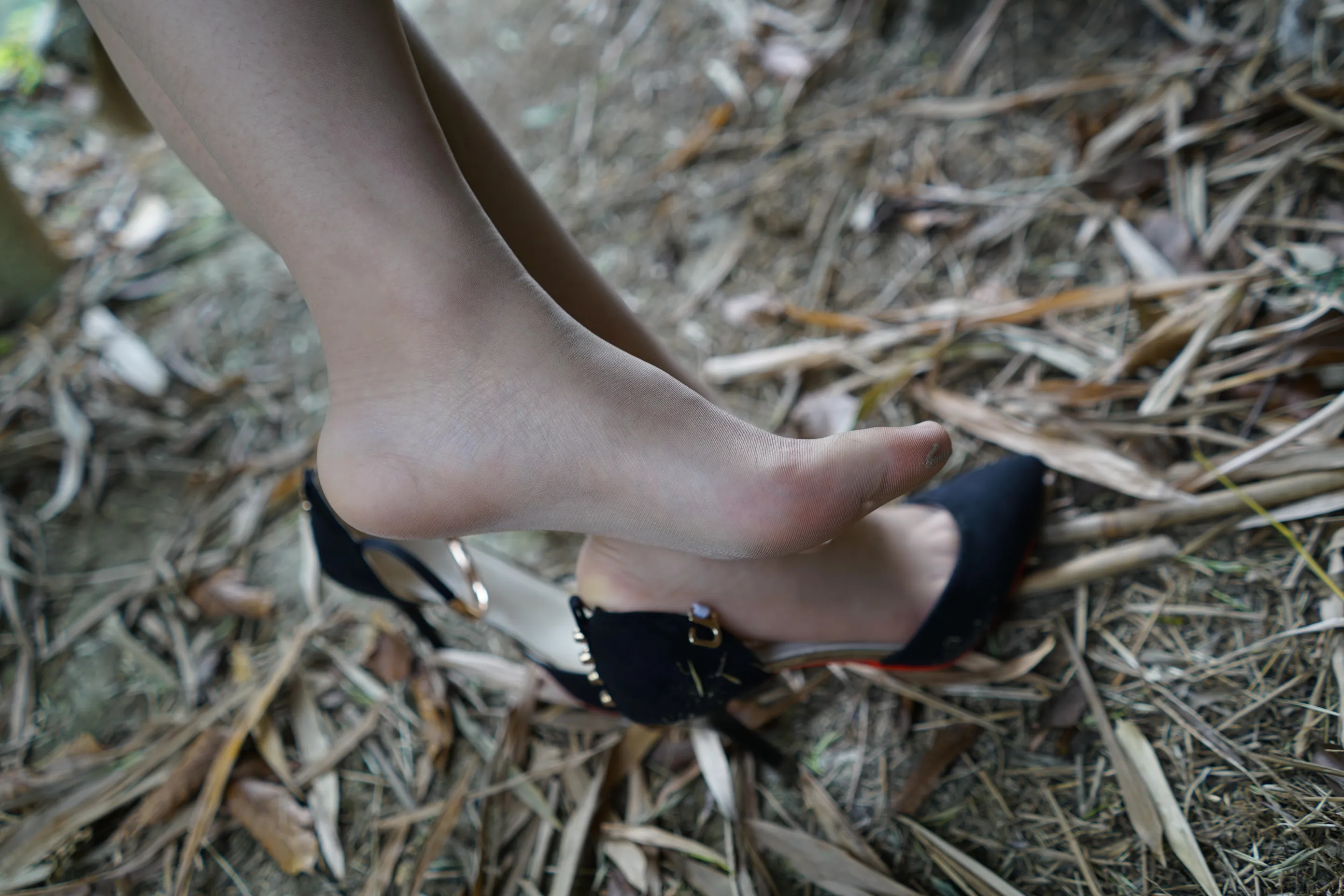 [Mzsock] NO.005 It’s the cheongsam, it’s Amu, and it’s those tender and slender feet street photography#[71P]-15